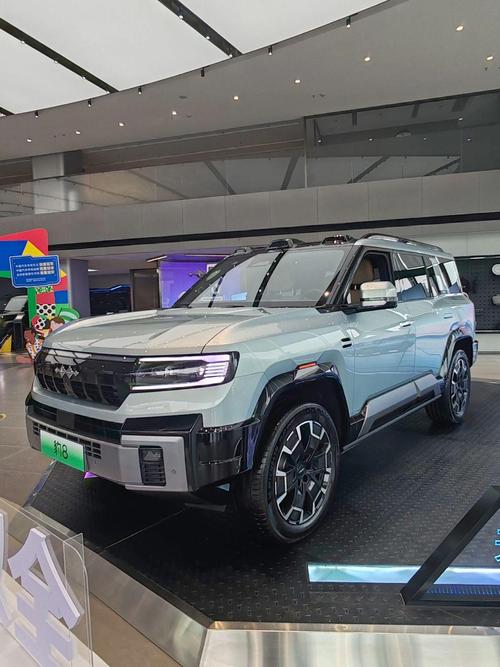 深圳龙岗区集智展企业管理咨询比亚迪方程豹硬派越野的爆款，英菲尼迪35周年与你共成长
